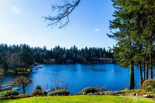 10826 Meadow Rd Sw, Lakewood, WA, 98499-1314 | Card Image