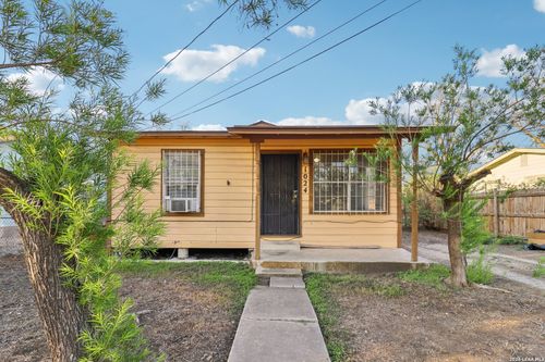 1024 Patton Blvd, San Antonio, TX, 78237-4245 | Card Image