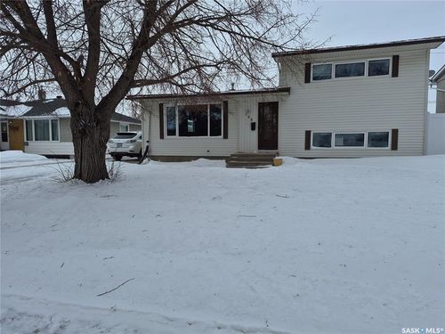 128 Yarnton Cres, Regina, SK, S4R4A3 | Card Image