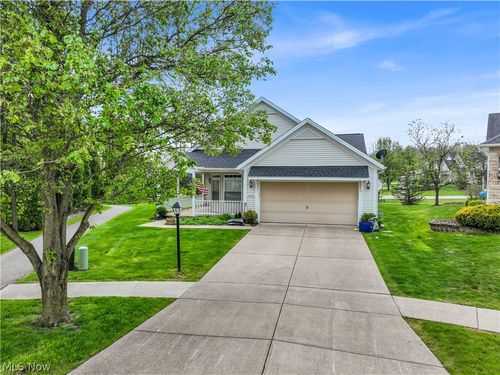 10400 E Ravine View Court, North Royalton, OH, 44133 | Card Image