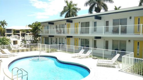 apt-m-1354 Bayview Dr, Fort Lauderdale, FL, 33304-1636 | Card Image