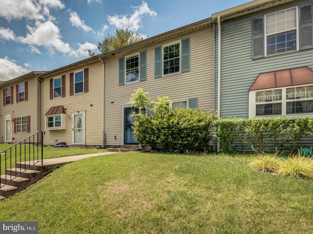 Gladstone Way, Capitol Heights, MD 20743
