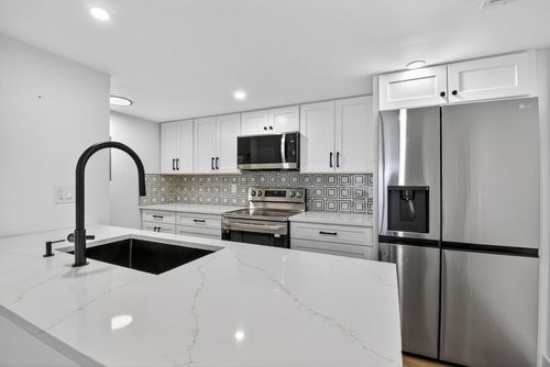 5843 Thisledown Ct, West Palm Beach, FL, 33415-4541 | Card Image