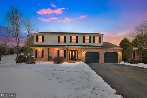 4744 Welby Dr, SCHNECKSVILLE, PA, 18078-2347 | Card Image