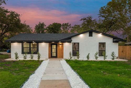 3209 Royal Ln, Dallas, TX, 75229-5060 | Card Image