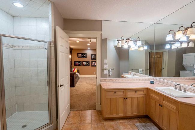 51 Country Lane Terr, House other with 5 bedrooms, 5 bathrooms and null parking in Calgary AB | Image 33