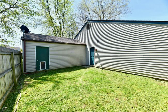 view of yard featuring fence | Image 13