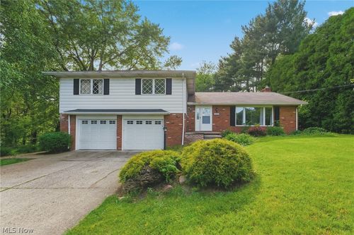 1205 N Crown Hill Rd, Orrville, OH, 44667-2317 | Card Image