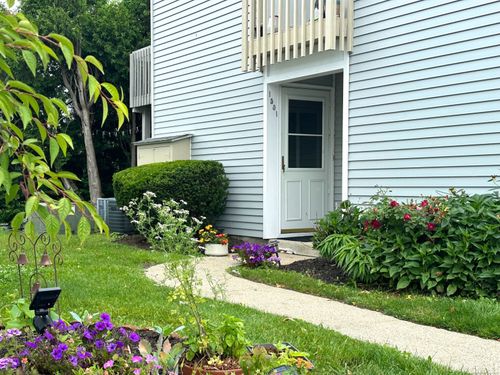 1501-93 Park Avenue, Danbury, CT, 06810 | Card Image