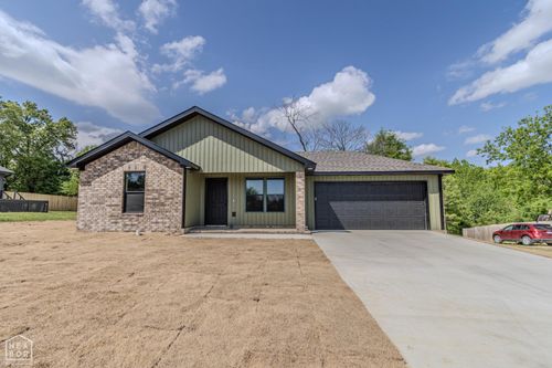 4213 Cedar Heights Rd, Paragould, AR, 72450-2564 | Card Image