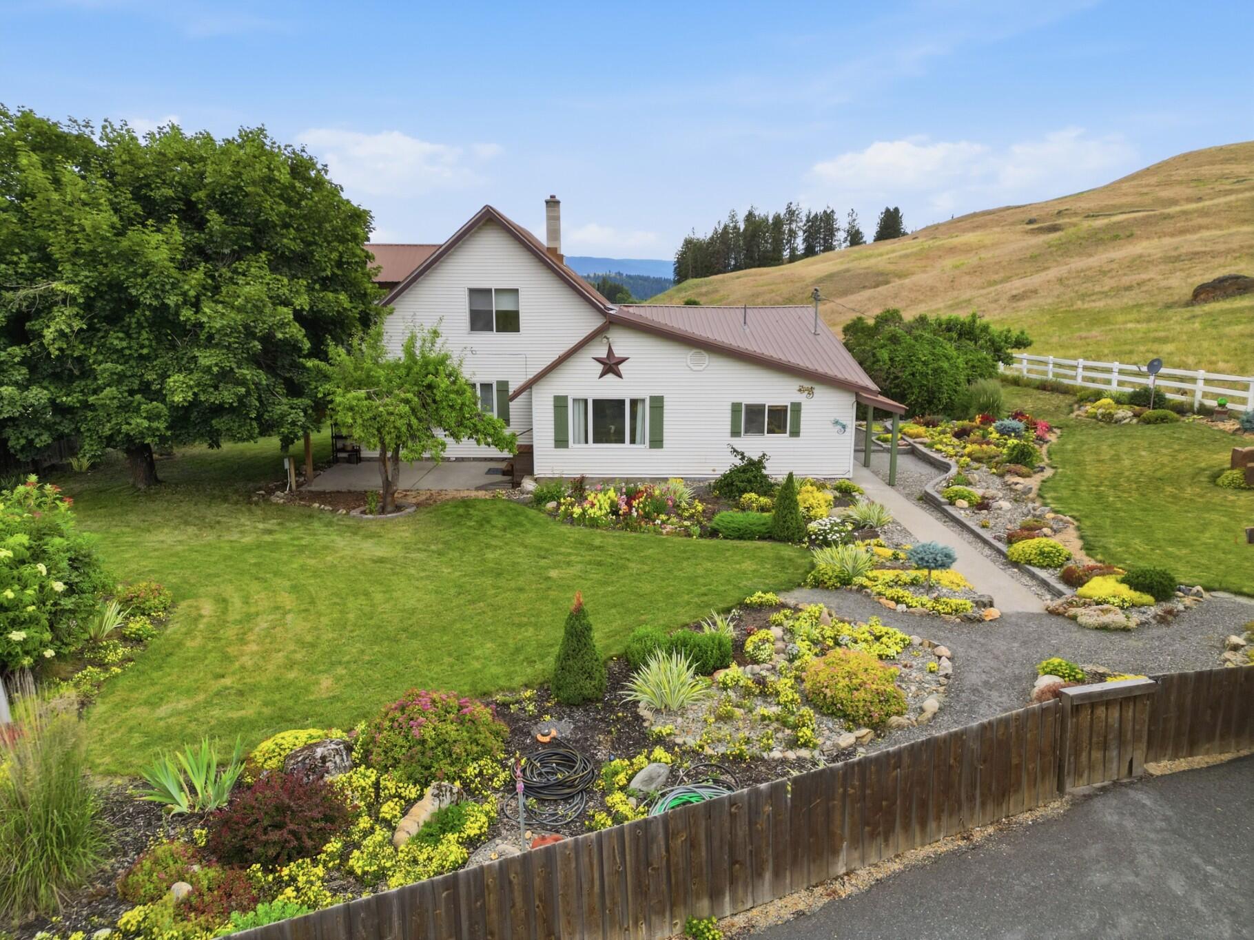 Residential in COLVILLE