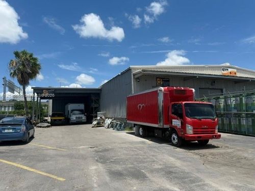 7500 Nw 74th Ave, Medley, FL, 33166-2400 | Card Image