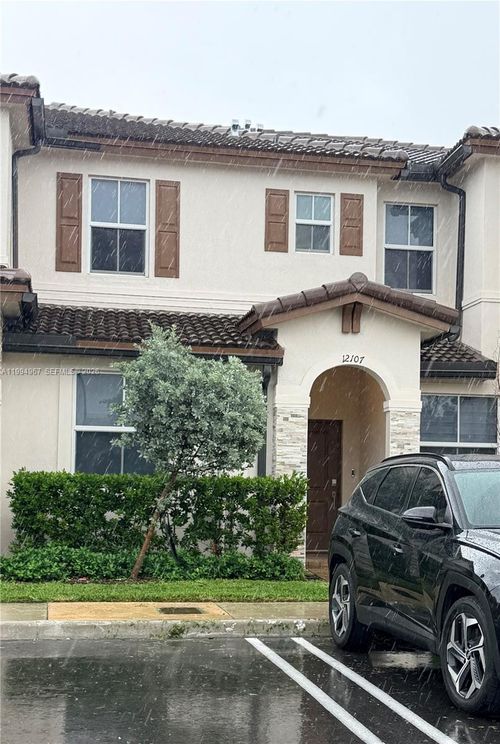 12107 Nw 24th Pl, Miami, FL, 33167 | Card Image