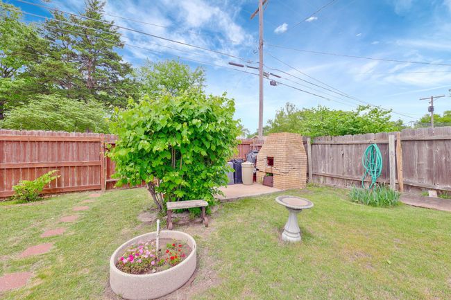 1901 Ohio St, House other with 2 bedrooms, 3 bathrooms and null parking in Augusta KS | Image 35