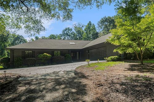 110 Cove Ln, Social Circle, GA, 30025-4869 | Card Image