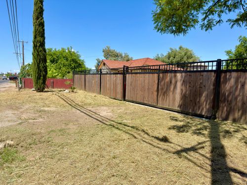 2330 Main St, Escalon, CA, 95320-2112 | Card Image