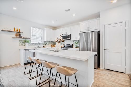 1609 Fig Tree Way, Oceanside, CA, 92056-5497 | Card Image