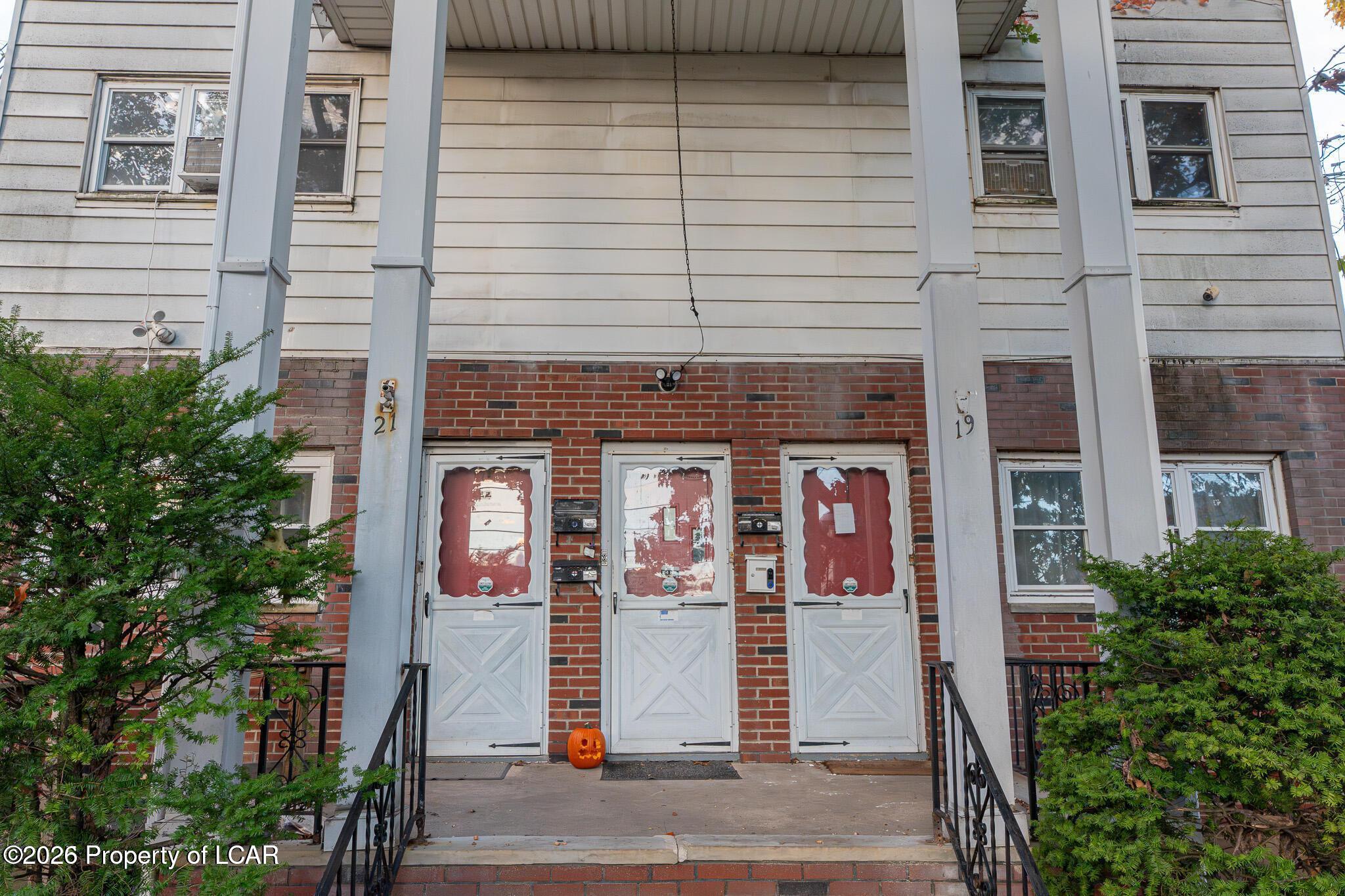 Residential Lease in Wilkes-Barre