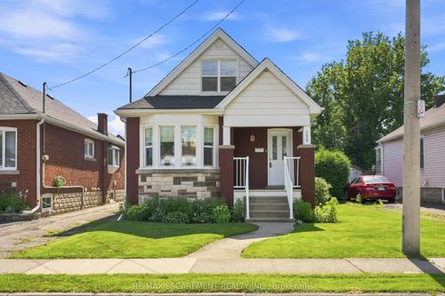 156 Tragina Ave N, Hamilton, ON, L8H5C8 | Card Image