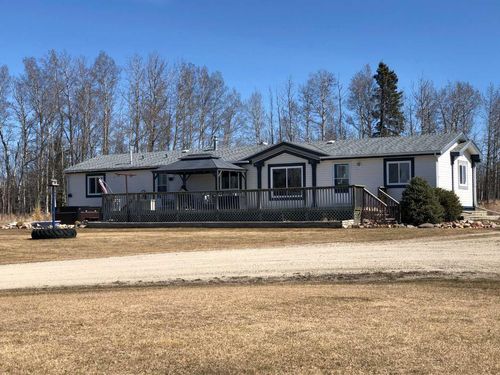 401035a Range Road 6 1, Home with 3 bedrooms, 2 bathrooms and null parking in Rural Clearwater County AB | Card Image