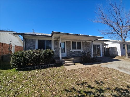 924 N Brown Street, Sapulpa, OK, 74066 | Card Image