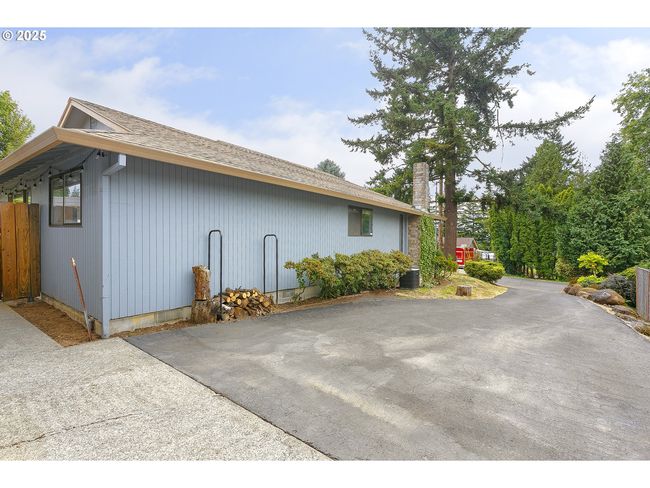 Driveway | Image 14