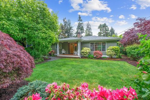 11225 Ne 53rd St, Kirkland, WA, 98033-7505 | Card Image
