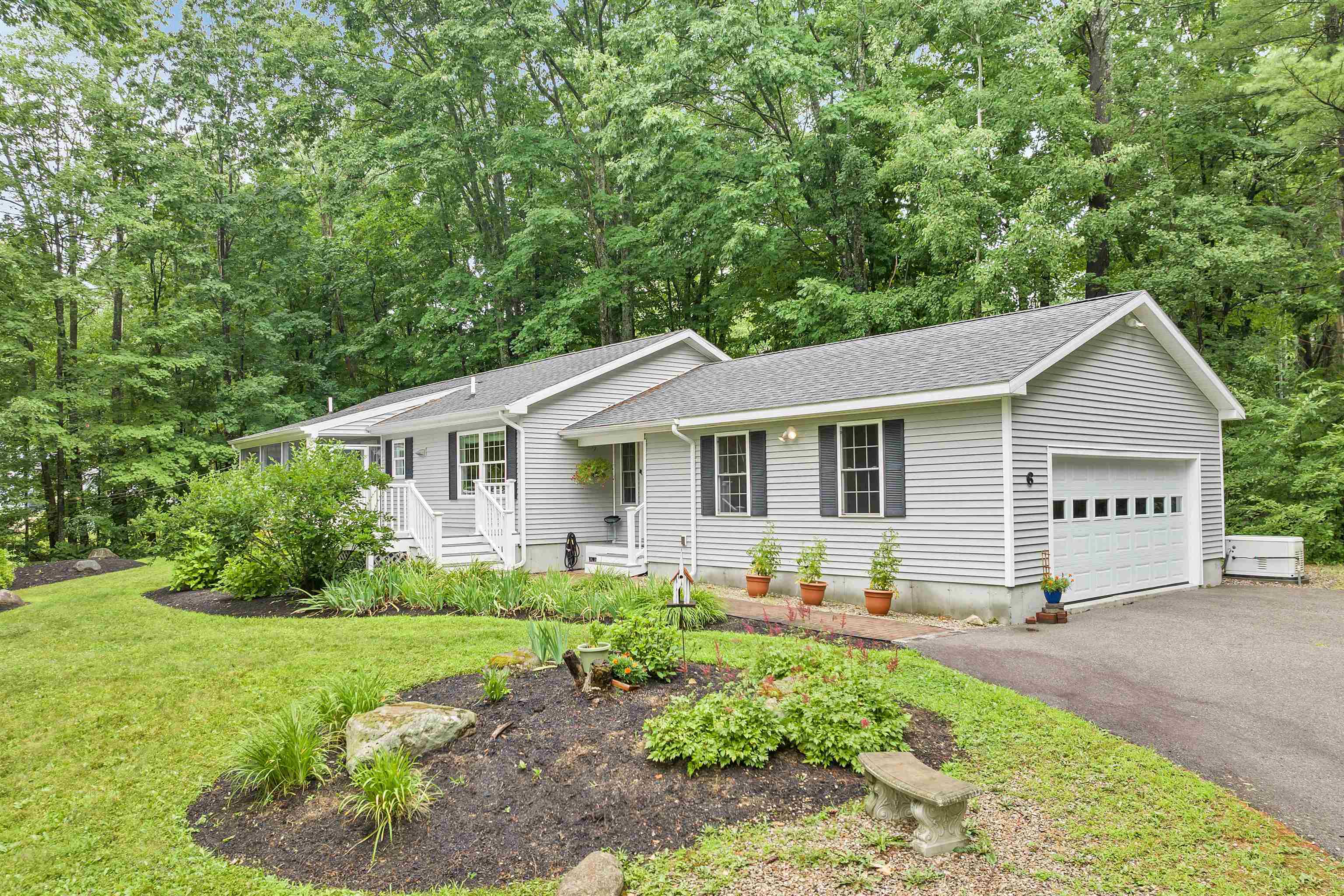 Dudley Rd, Wolfeboro, NH 03894