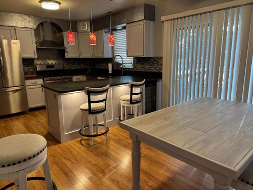 407 Ben Dr, Schererville, IN, 46375-1251 | Card Image