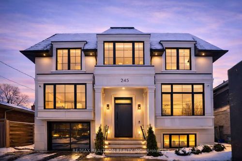 245 Patricia Avenue, North York, ON, M2M1J7 | Card Image