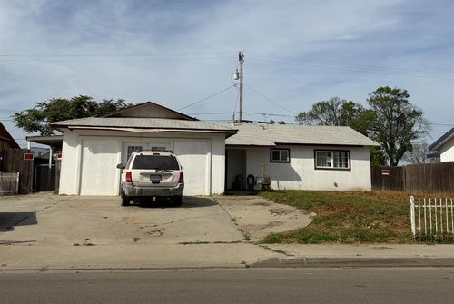 10208 Haven Lane, Hanford, CA, 93230 | Card Image