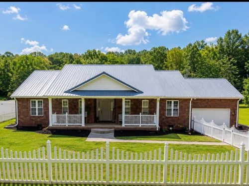 3947 Highway 638, Manchester, KY, 40962-8140 | Card Image