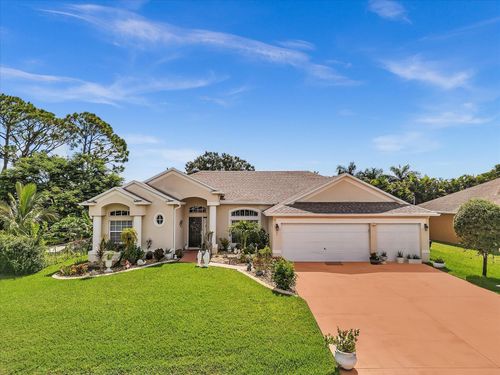 757 Ne Galilean St, Port St. Lucie, FL, 34983-1210 | Card Image