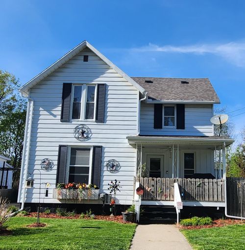 421 E Grand Street, Hastings, MI, 49058 | Card Image