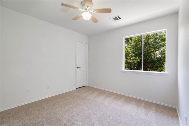 1025 Doras Dr, House other with 3 bedrooms, 3 bathrooms and 4 parking in Pflugerville TX | Image 27