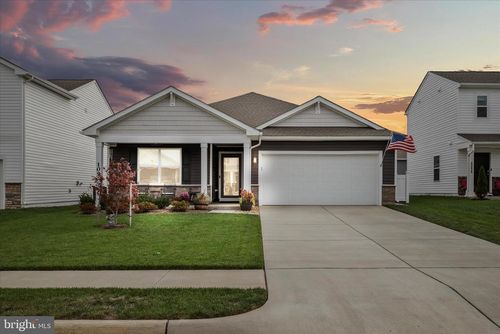 109 Grasmere St, STEPHENS CITY, VA, 22655-3919 | Card Image