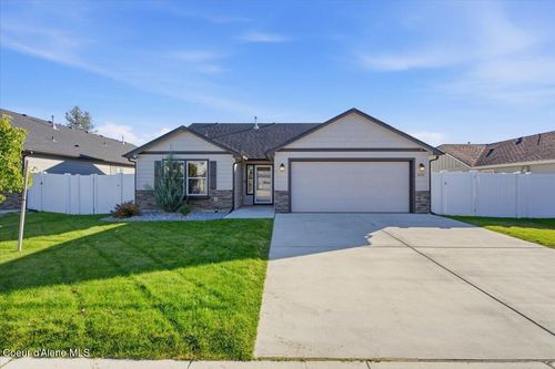 16151 N Hadley Loop, Rathdrum, ID, 83858-1452 | Card Image