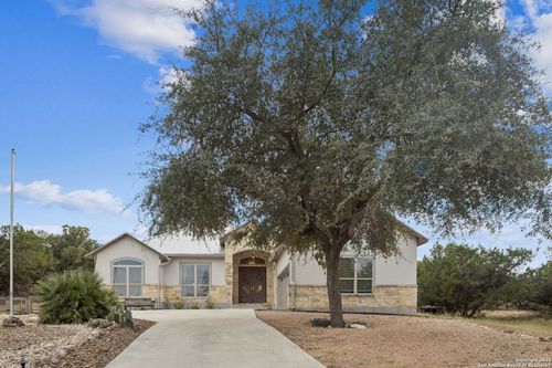222 Longwood, New Braunfels, TX, 78132-2335 | Card Image
