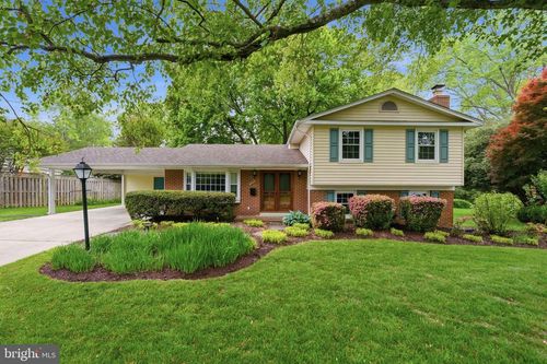 4804 King Richard Dr, ANNANDALE, VA, 22003-4252 | Card Image