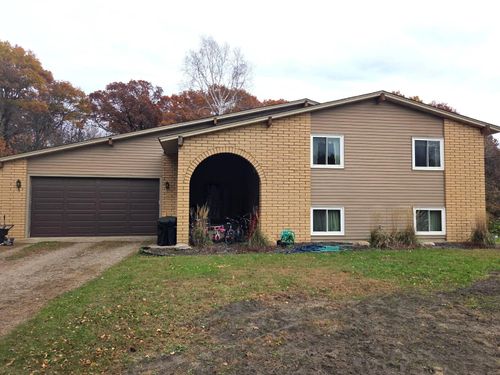 18019 Ussuri St Ne, Columbus, MN, 55025-8821 | Card Image