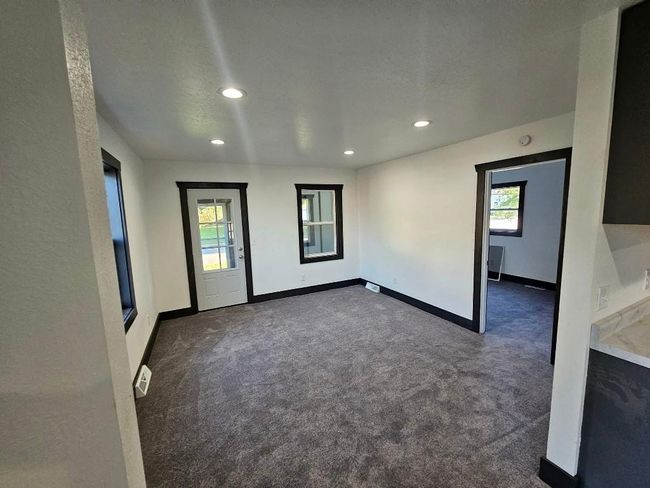 1-2 - 501 E 9 Th St, Home with 6 bedrooms, 2 bathrooms and null parking in Merrill WI | Image 5