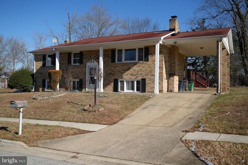 10100 White Ave, CLINTON, MD, 20735-3751 | Card Image