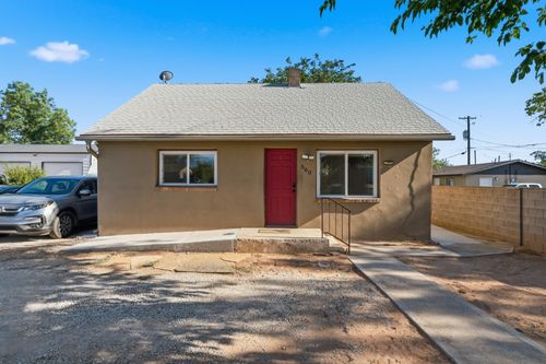 560 E 500 S, St George, UT, 84770-3730 | Card Image