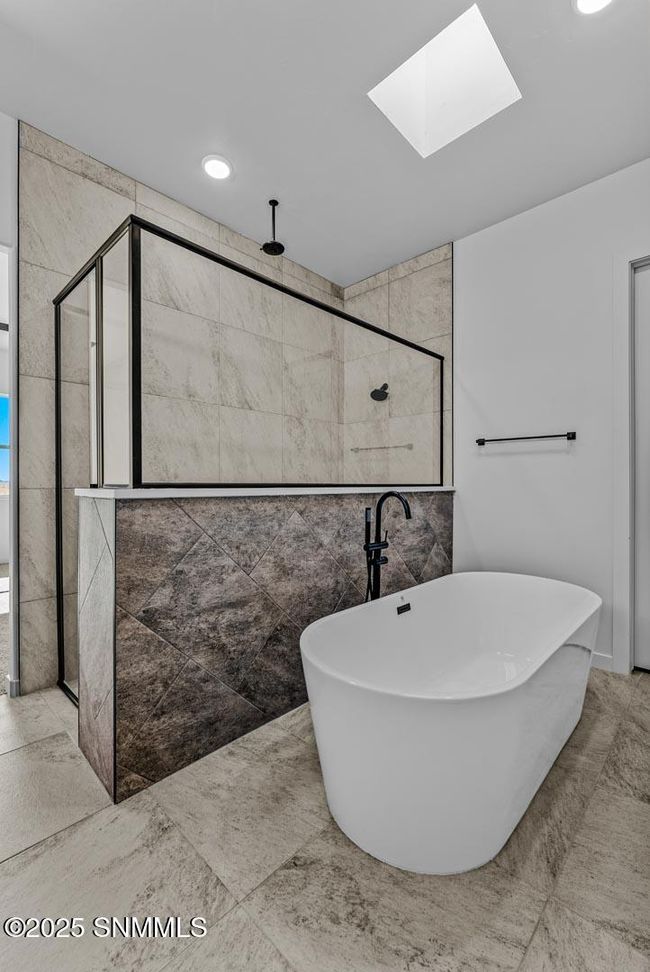 3926 Hartland Loop MLS-15 | Image 24