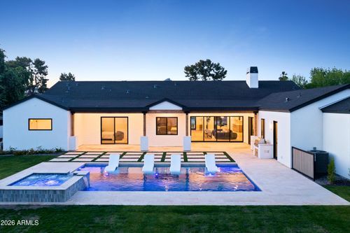 2901 E Pierson St, Phoenix, AZ, 85016-5063 | Card Image