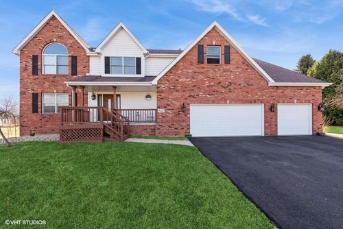825 Elk Ln, Westville, IN, 46391 | Card Image