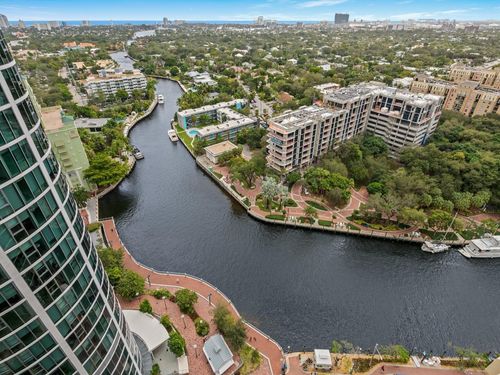 2401-411 N New River Drive, Fort Lauderdale, FL, 33301 | Card Image