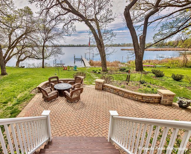 75 N Lake Ave, House other with 4 bedrooms, 4 bathrooms and 7 parking in Third Lake IL | Image 21