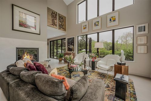 7 Robin Ln, Shelter Island, NY, 11964 | Card Image
