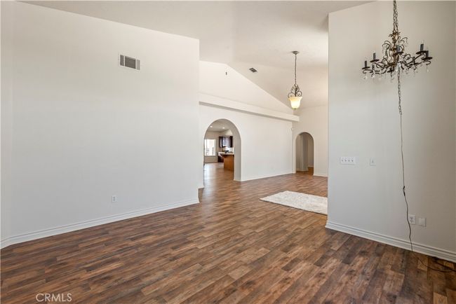 9098 Rattlesnake Rd, House other with 5 bedrooms, 3 bathrooms and 3 parking in Phelan CA | Image 10